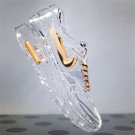 nike shoes with clear bottoms